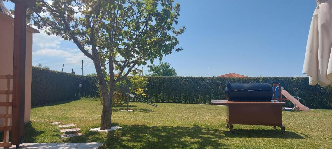 Vista Mare Villa Nea Iraklia Luaran gambar